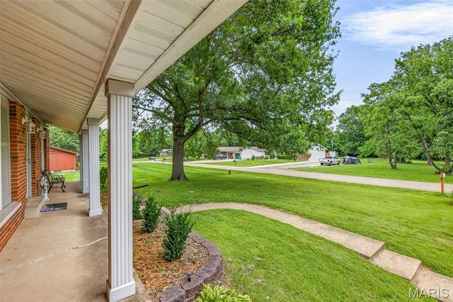 1139 Vicksburg Drive, Festus, MO 63028