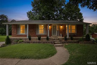 1139 Vicksburg Drive, Festus, MO 63028
