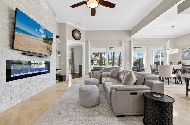 8223 Pine Cay Road, Wellington, FL 33414