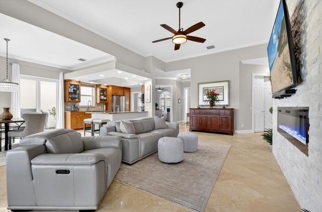 8223 Pine Cay Road, Wellington, FL 33414