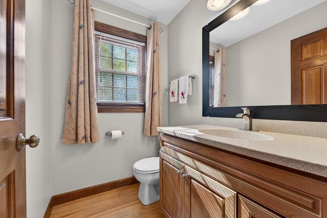 3953 Victoria COURT, New Berlin, WI 53151