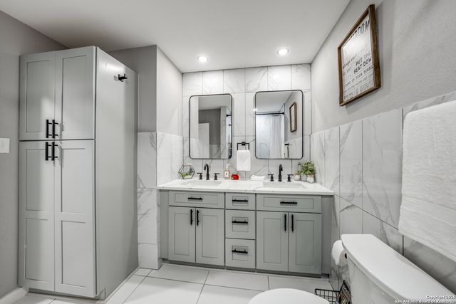 8010 Remuda, San Antonio, TX 78227