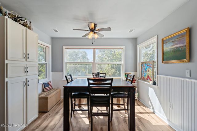 121 Seagull Court, Holly Ridge, NC 28445