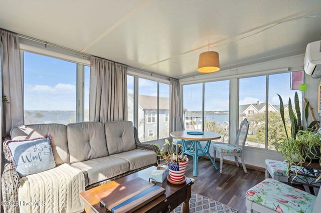 121 Seagull Court, Holly Ridge, NC 28445