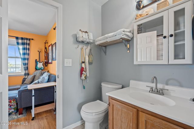 121 Seagull Court, Holly Ridge, NC 28445