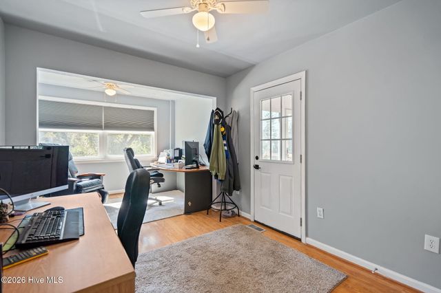 121 Seagull Court, Holly Ridge, NC 28445