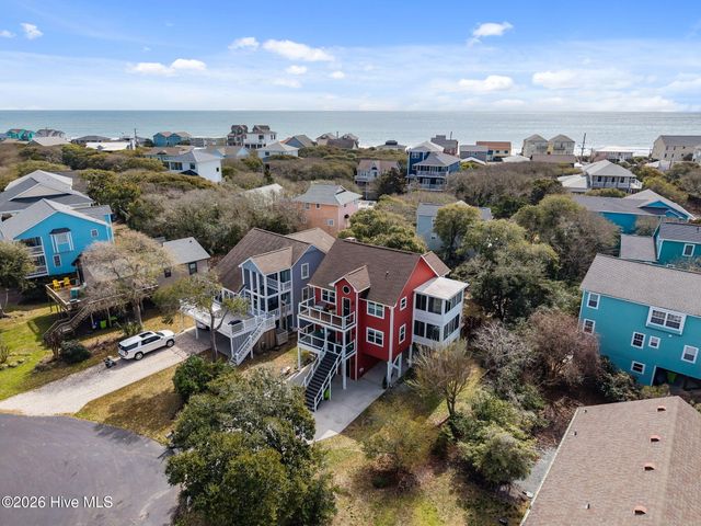 121 Seagull Court, Holly Ridge, NC 28445