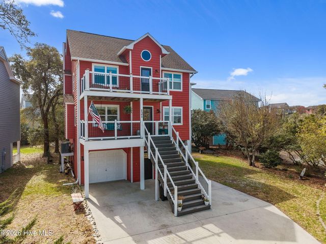 121 Seagull Court, Holly Ridge, NC 28445