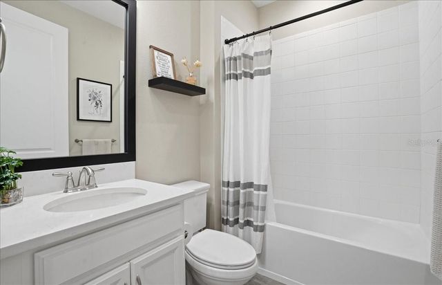 5422 MOREY FARMS LOOP, Palmetto, FL 34221