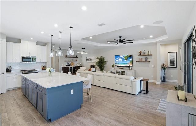 5422 MOREY FARMS LOOP, Palmetto, FL 34221