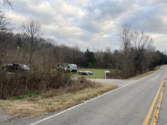 3281 Statesville Rd, Watertown, TN 37184