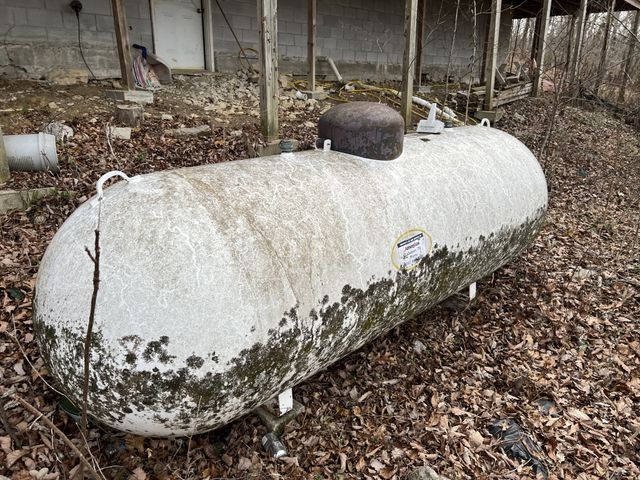 3281 Statesville Rd, Watertown, TN 37184