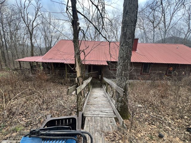 3281 Statesville Rd, Watertown, TN 37184