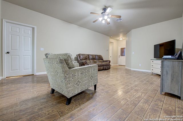 2209 Bentwood, New Braunfels, TX 78130