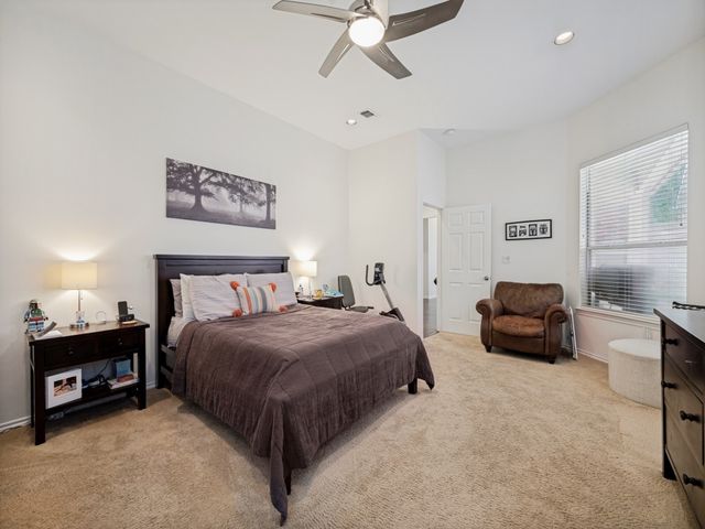 6072 Thursby Avenue, Dallas, TX 75252
