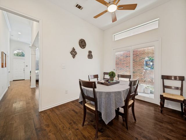 6072 Thursby Avenue, Dallas, TX 75252