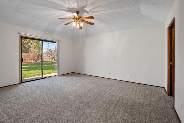 1673 E Cromwell Avenue, Fresno, CA 93720