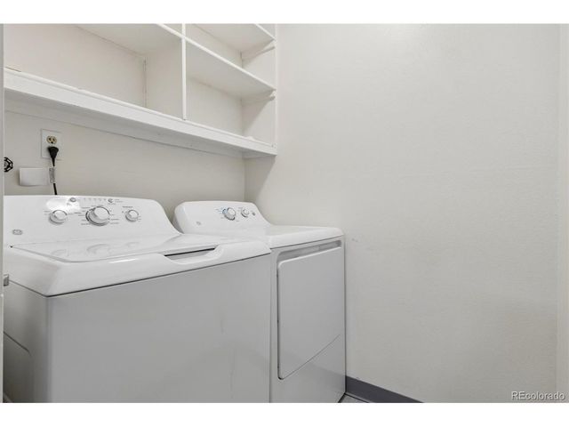 1295 S Dillon Way, Aurora, CO 80012