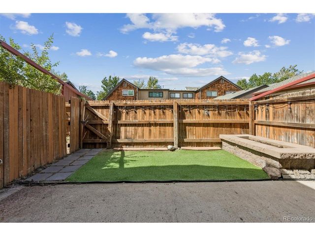 1295 S Dillon Way, Aurora, CO 80012