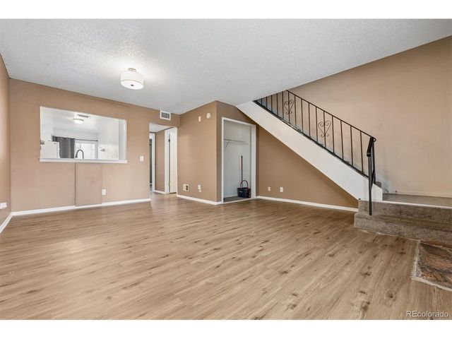 1295 S Dillon Way, Aurora, CO 80012