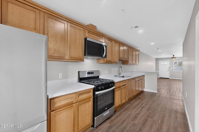 1483 O Sullivan Drive A, Horizon City, TX 79928