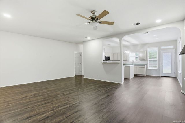 8623 Tioga Pass, Helotes, TX 78023