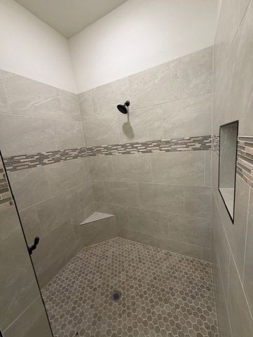 1025 Deer Island Court, Azle, TX 76020