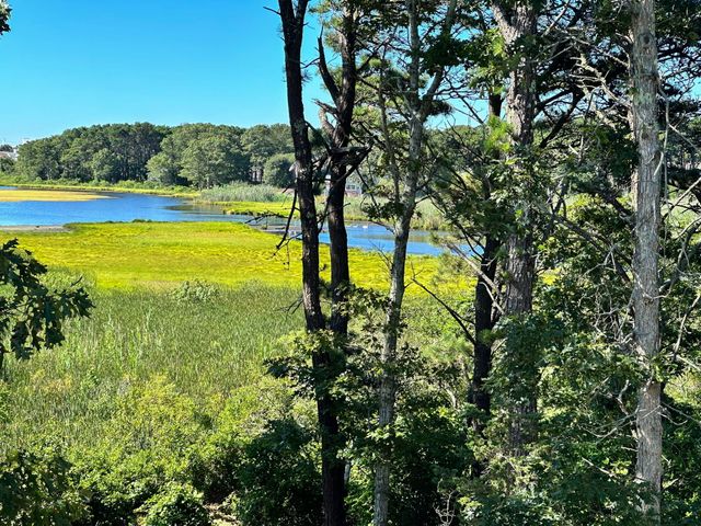 145 South Street, South Yarmouth, MA 02664