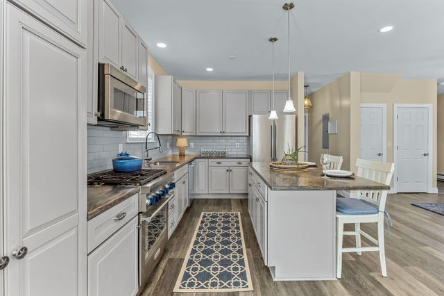 145 South Street, South Yarmouth, MA 02664