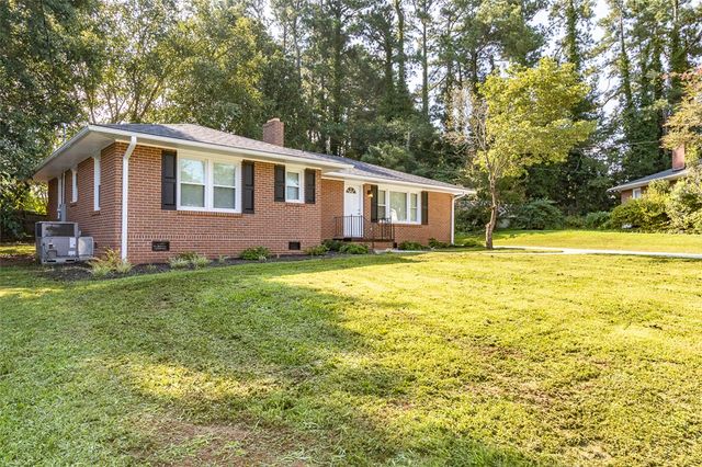 406 Moultrie Square, Anderson, SC 29621