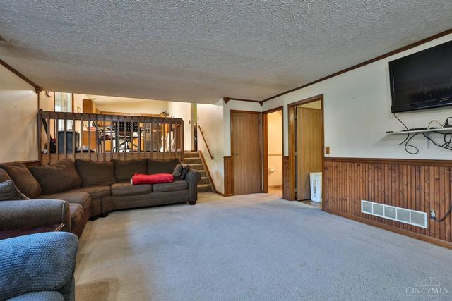 22 Meadowview Court, Fairfield, OH 45014