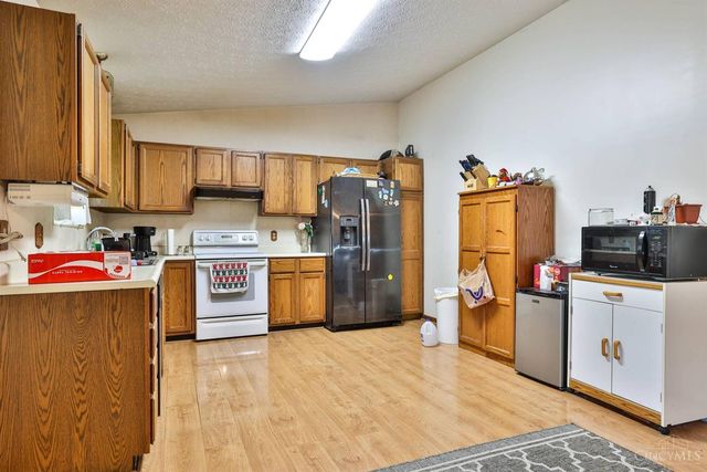 22 Meadowview Court, Fairfield, OH 45014