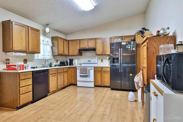 22 Meadowview Court, Fairfield, OH 45014