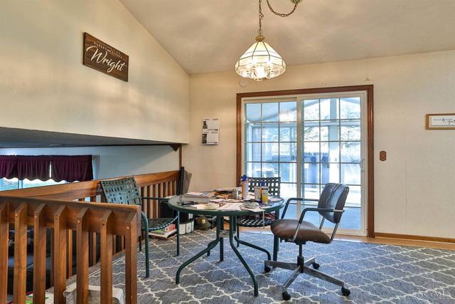 22 Meadowview Court, Fairfield, OH 45014