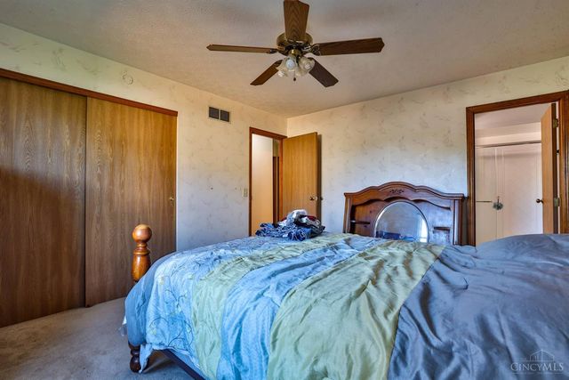 22 Meadowview Court, Fairfield, OH 45014