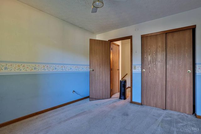 22 Meadowview Court, Fairfield, OH 45014