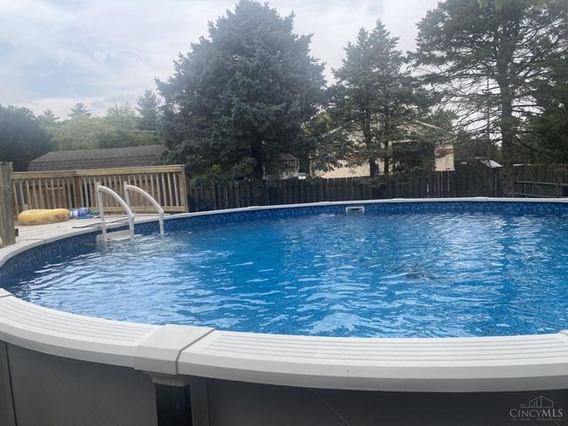 22 Meadowview Court, Fairfield, OH 45014