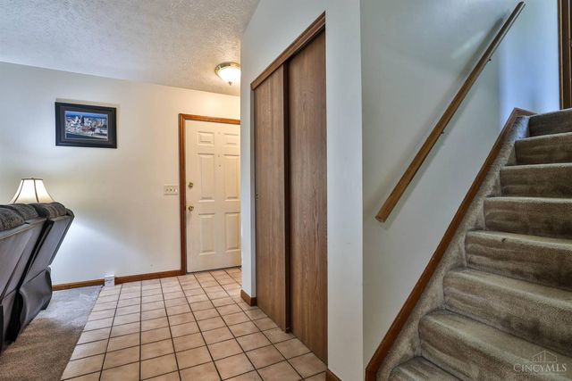 22 Meadowview Court, Fairfield, OH 45014