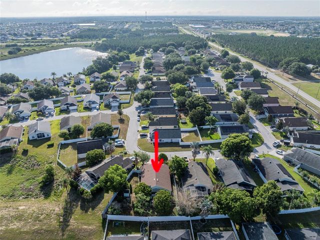 611 CHINA BERRY CIRCLE, Davenport, FL 33837