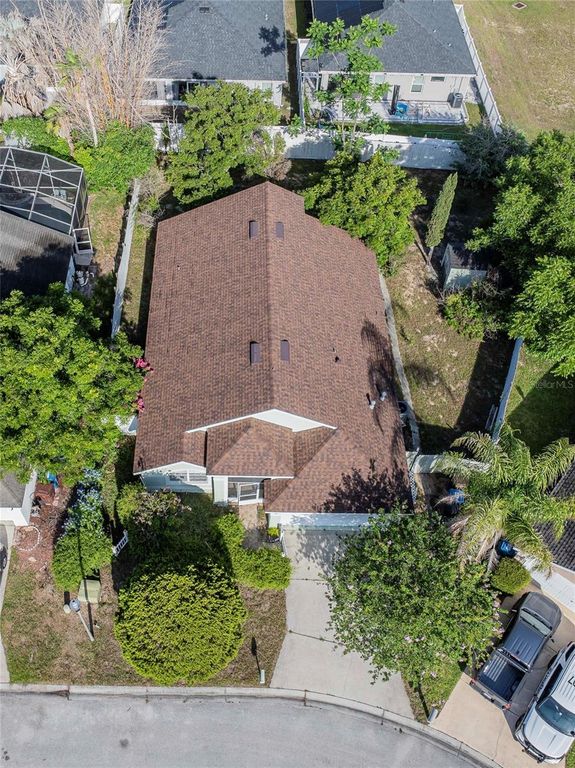 611 CHINA BERRY CIRCLE, Davenport, FL 33837