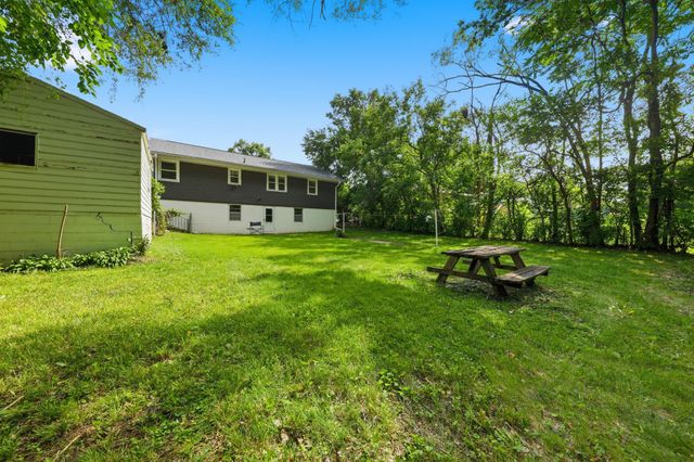 1601 Kenyon Avenue, Des Moines, IA 50315