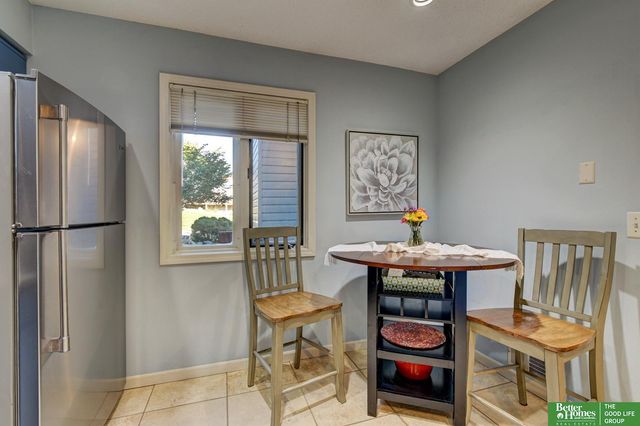 705 N 129 Plaza, Omaha, NE 68154