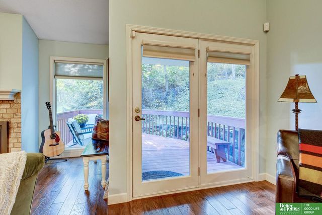 705 N 129 Plaza, Omaha, NE 68154