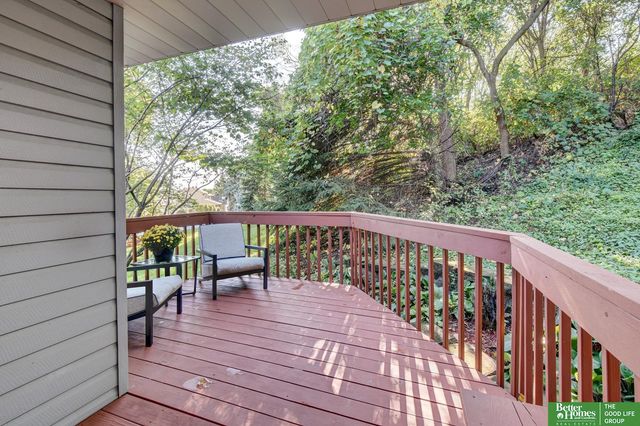 705 N 129 Plaza, Omaha, NE 68154