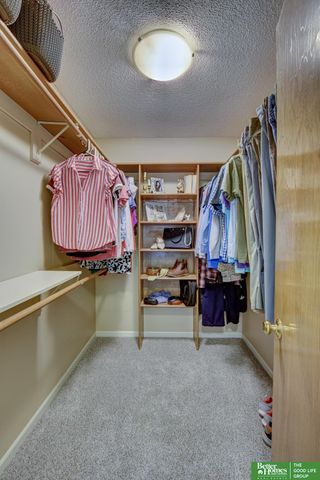 705 N 129 Plaza, Omaha, NE 68154