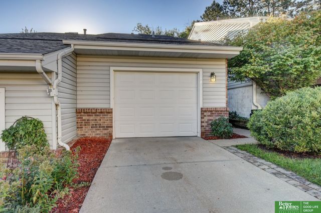 705 N 129 Plaza, Omaha, NE 68154