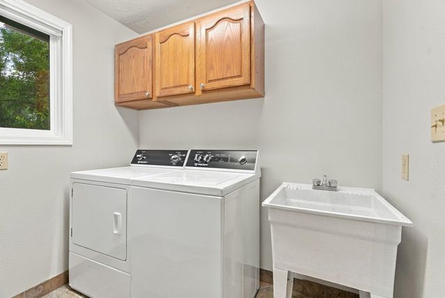 307 W Graves Rd, Spokane, WA 99218