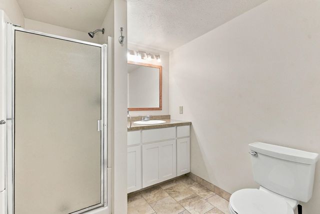 307 W Graves Rd, Spokane, WA 99218