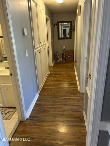 2723 N Sycamore Cove, Pearl, MS 39208