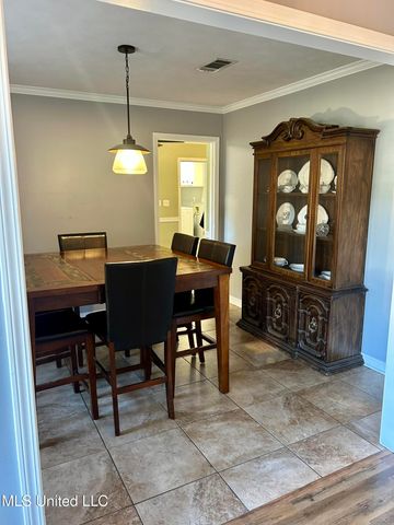 2723 N Sycamore Cove, Pearl, MS 39208